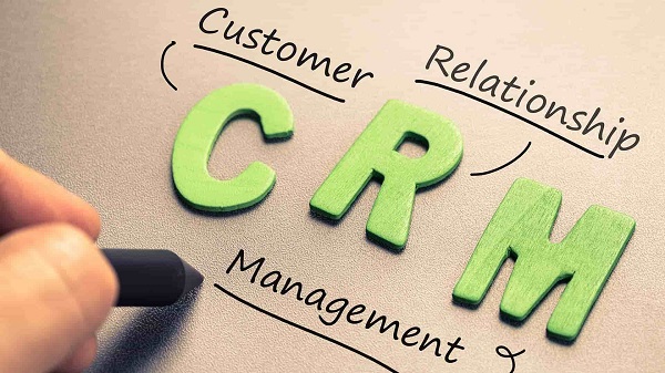 مدیریت ارتباط با مشتری یا CRM چیست؟
